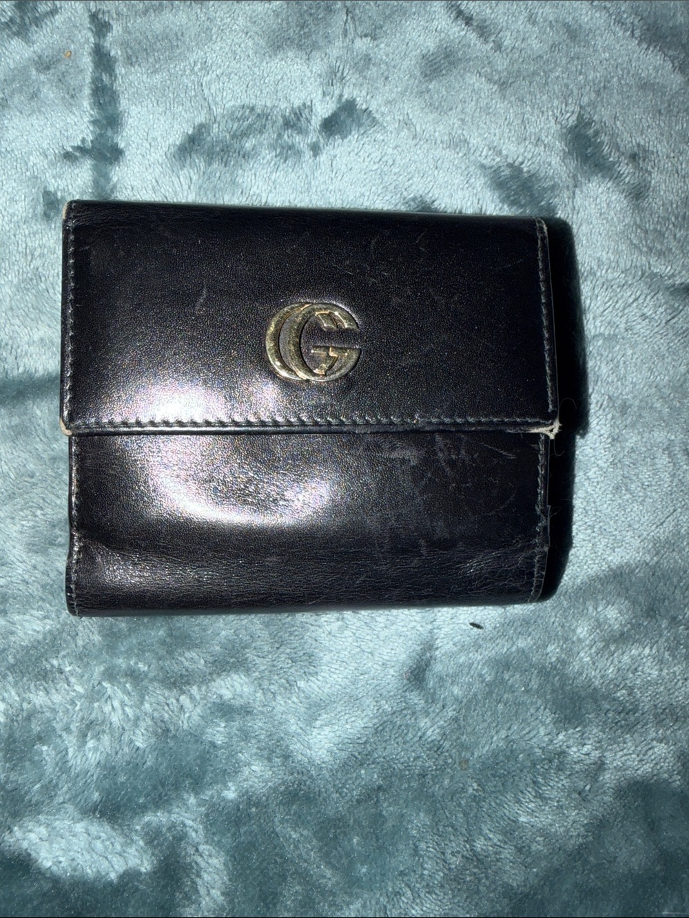 Gucci Black Leather Trifold Wallet with Gold GG Logo